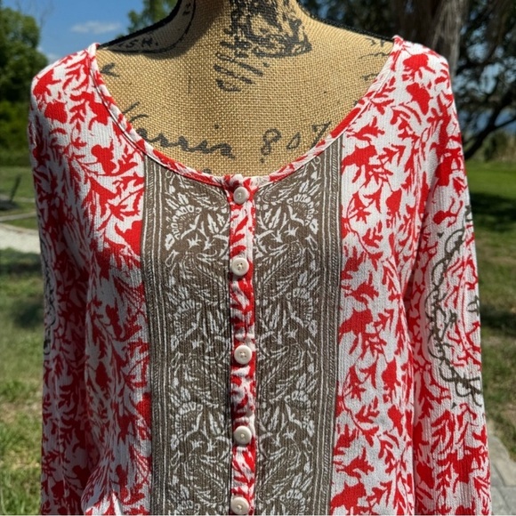 EUC! Really beautiful! Free People Red Bronze Gardenia Shorts Romper Long Sleeve - Picture 3 of 11
